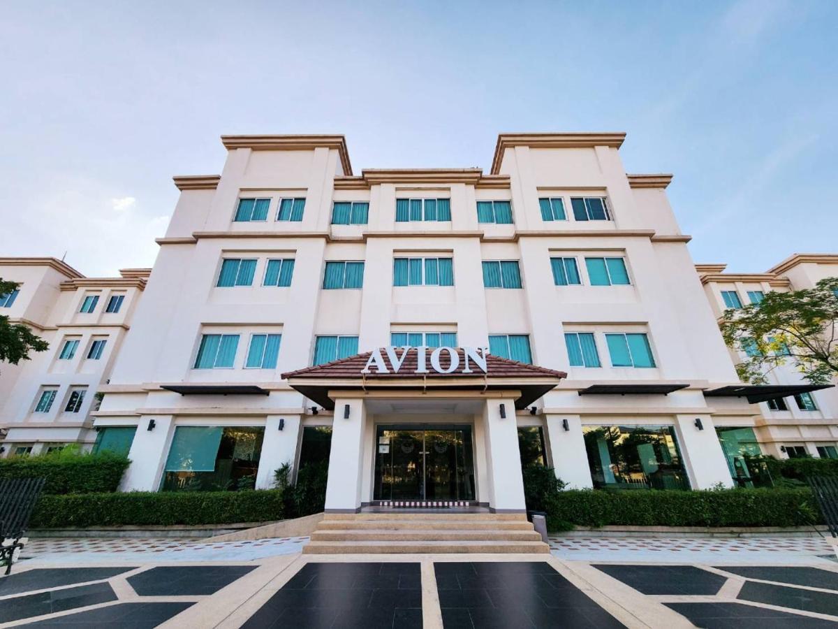 Avion Khách sạn